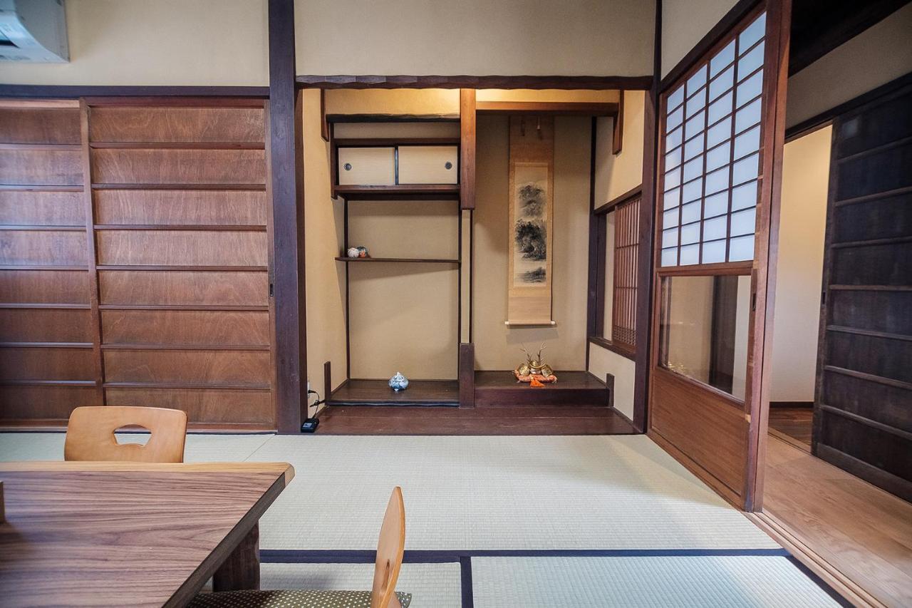 谷町君 山科家 駅より30メートル Kyoto Exteriör bild